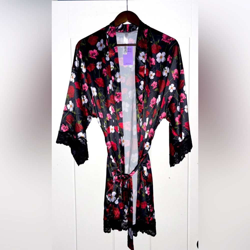 Hanky Panky Luxe Am I Dreaming Satin Trim Dark Floral Romantic M/L Lace Robe NEW